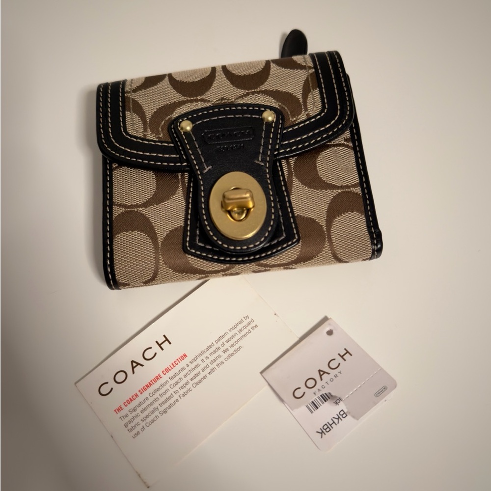 Coach vintage signature wallet